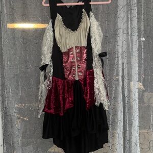 Vintage Style Lace and Velvet Wench Halloween Costume